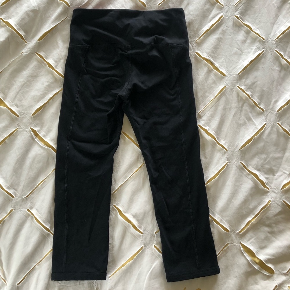 Lorna Jane capris